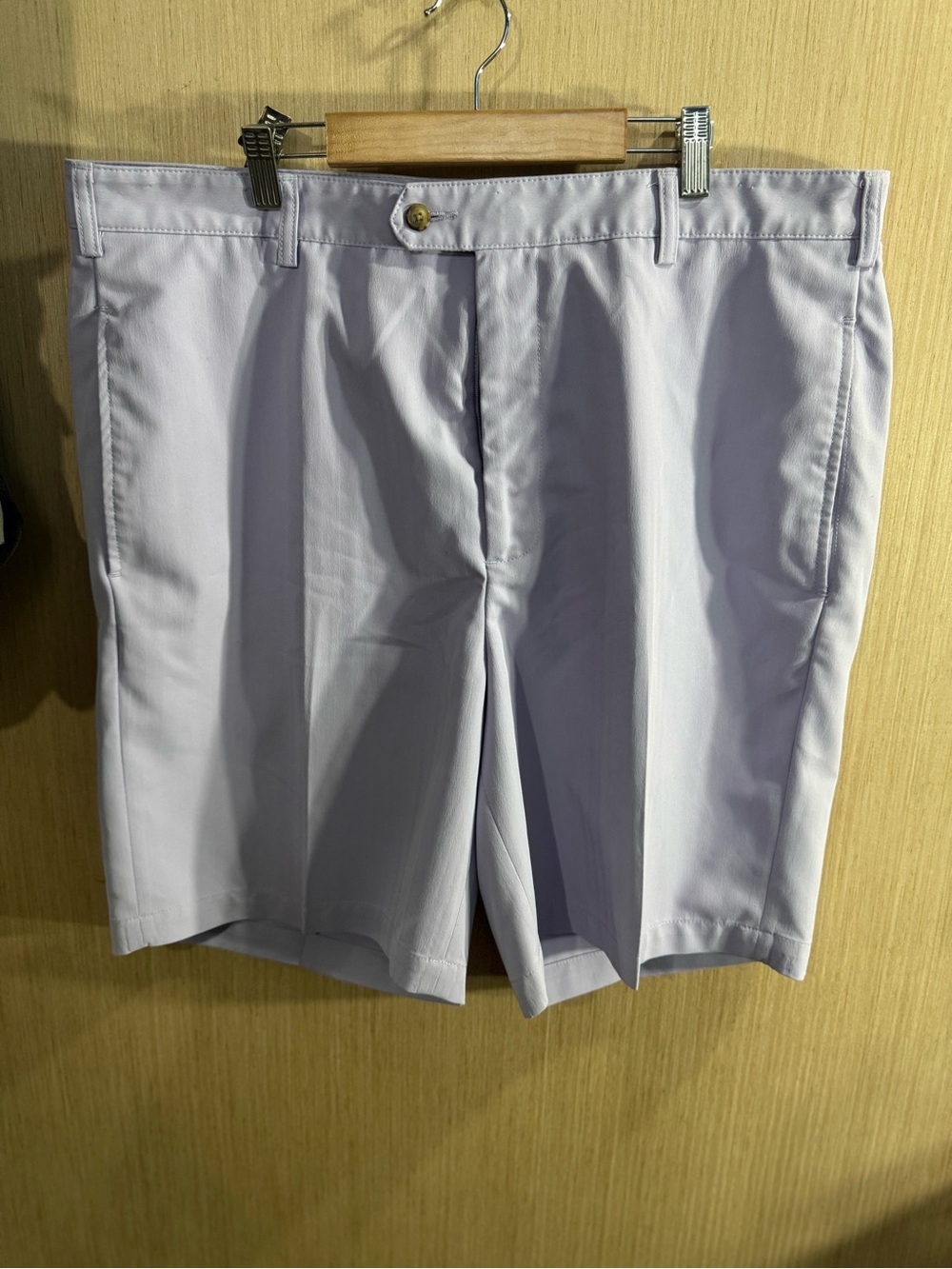 Men’s Donald Ross Classic Light Lavender Shorts Size 38